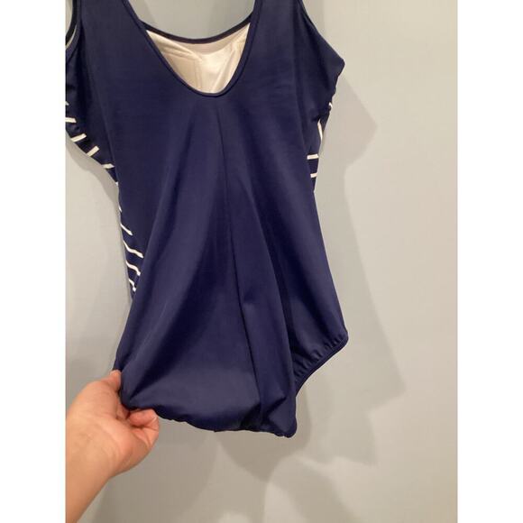 Lands' End Womens Swimsuit Size 8 Navy Blue Striped One Piece Nautical Beach NEW - Picture 6 of 9